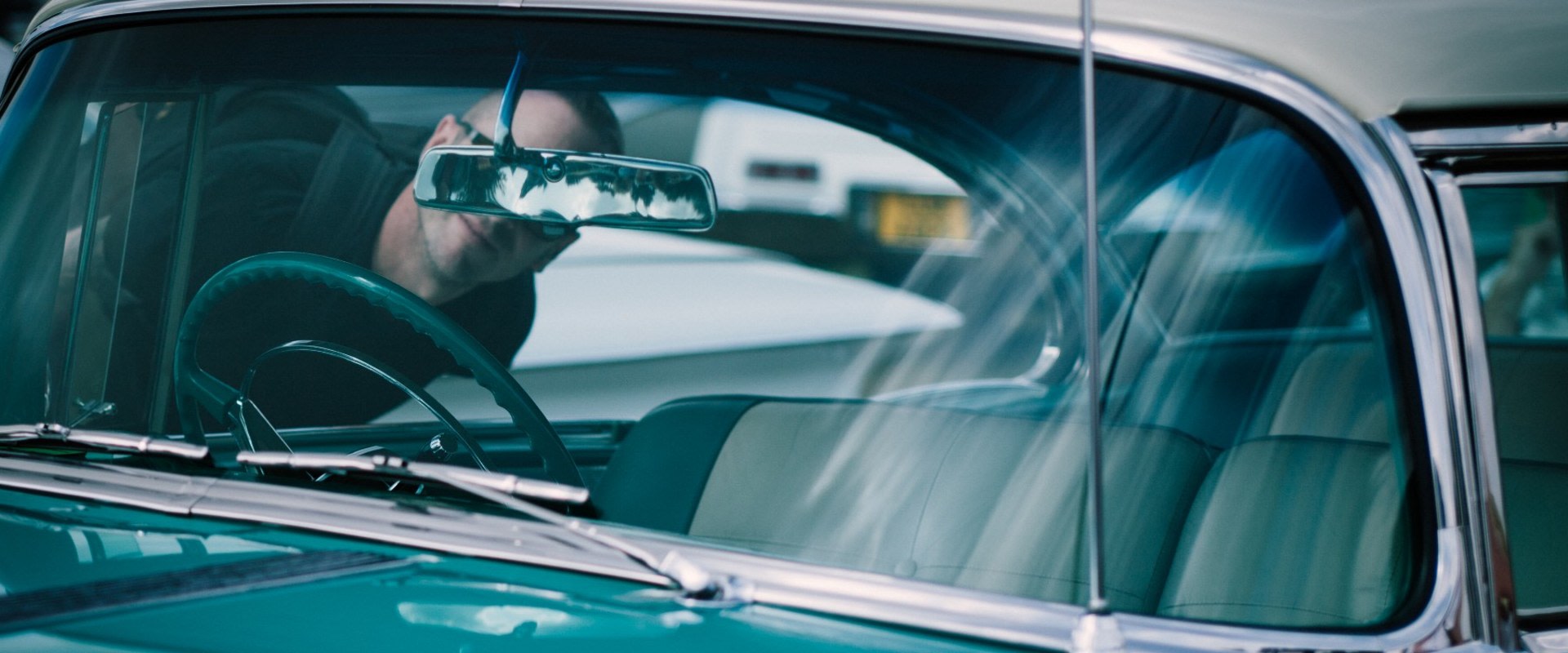 What is Automotive Glass Made Of?